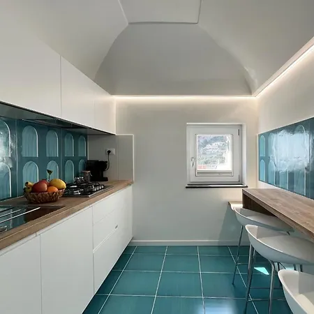 Апартаменты Casa La Fontana Terrazzo Vista Mare Pogerola Амальфи